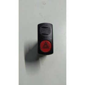 INTERRUTTORE 4 FRECCE UNIVERSALE 8 PIN SCAFF.DIETRO PIAN.9