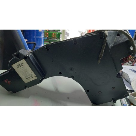 SUB WOOFER AUDI A6 BLAUPUNKT 4B6035382 SCAFF.DIETRO PIAN.1