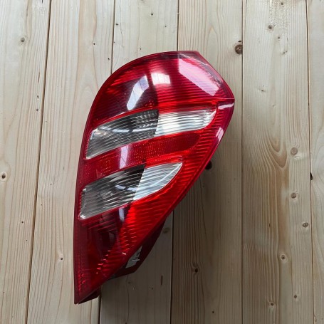 FANALE POSTERIORE DESTRO CLASSE A DAL 2004 AL 2012