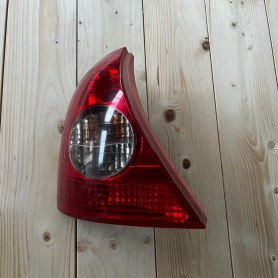 FANALE POSTERIORE SINISTRO RENAULT CLIO DAL 2001 AL 2005