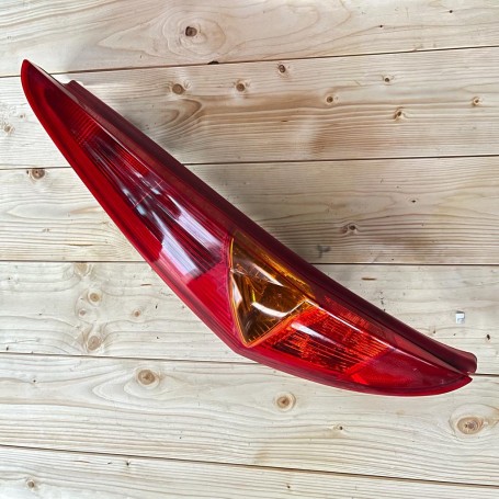 FANALE POSTERIORE SINISTRO FIAT PUNTO MK2