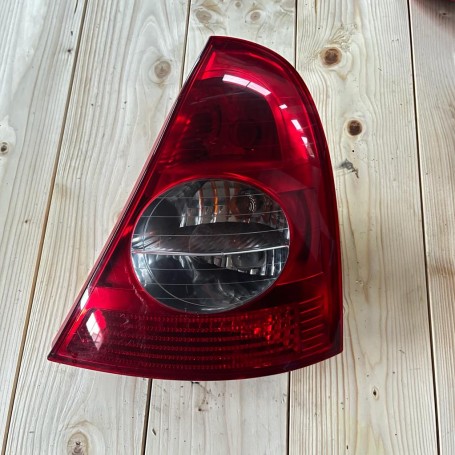 FANALE POSTERIORE SINISTRO RENAULT CLIO DAL 2001 AL 2005