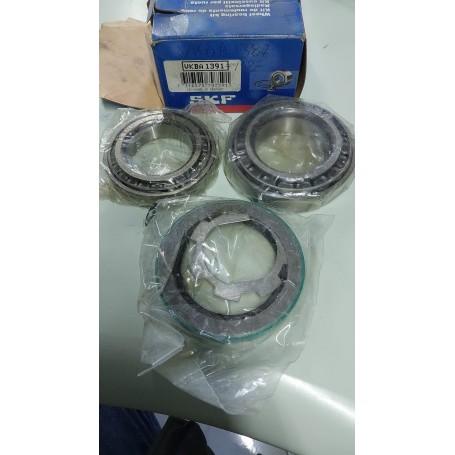 KIT CUSCINETTO RUOTA POST. FIAT DAILY GRINTA 28/30/32/35/40.8 VKBA1391 SKF SCAFF.SOPR.VETR.SP.