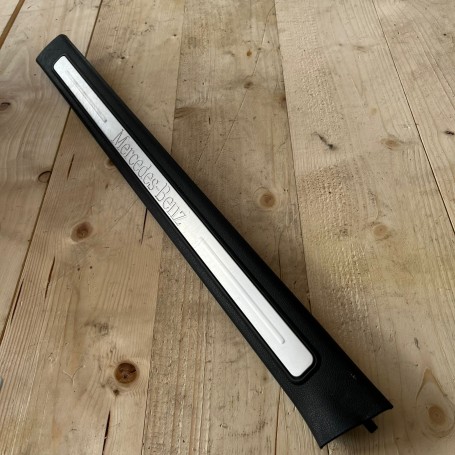 BATTITACCO ANTERIORE SINISTRO MERCEDES CLASSE A DAL 2004 AL 2012