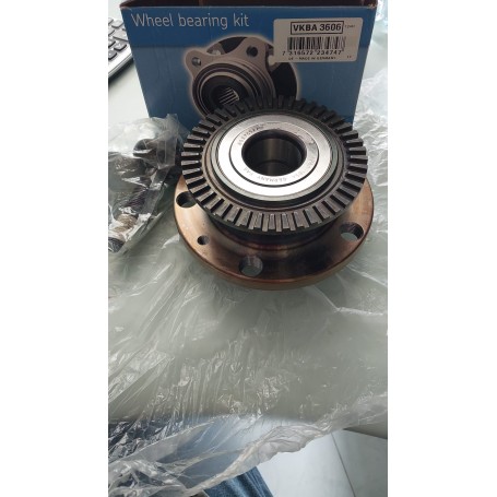 CUSCINETTI RUOTA SKF MOZZO RUOTA POSTERIORE VKBA 3606 AUDI A4 SEAT EXEO SCAFF.SOP.VETR.SP