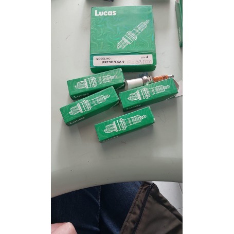 KIT 4 CANDELE MERCEDES CLK - SLK -CLASSE C - CLASSE A - DISPONIBILI LUCAS