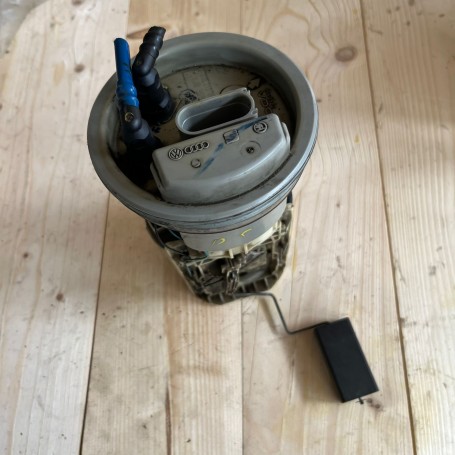 POMPA CARBURANTE VOLKSWAGEN GOLF IV 1.9 D