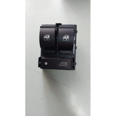 PULSANTE ALZAVETRO FIAT DUCATO - CITROEN JUMPER - DISP.SANDO SWR74024.0 CASSA 63/B