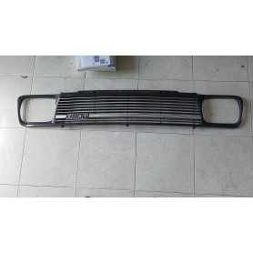 GRIGLIA MASCHERINA ANTERIORE FIAT 127 C - CL - L NUOVA