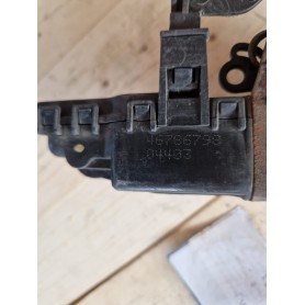 SERRATURA PORTA ANTERIORE SINISTRA FIAT STILO DAL 2001 AL 2010