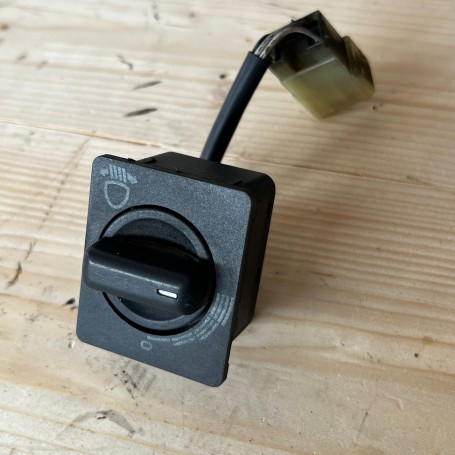 INTERRUTTORE REGOLATORE FARI IVECO DAILY