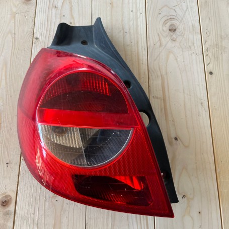 FANALE POSTERIORE SINISTRO RENAULT CLIO DAL 2005 AL 2012