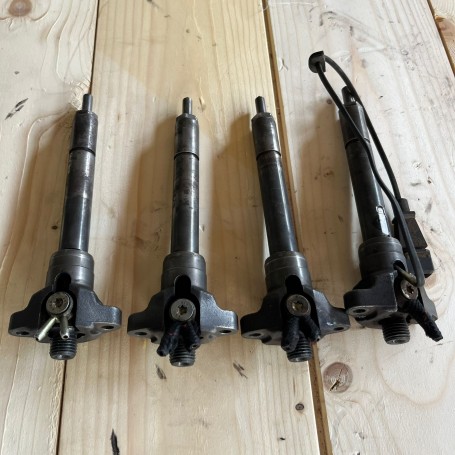 KIT 4 INIETTORI BMW SERIE 3 (E46) 320 DAL 1998 AL 2005
