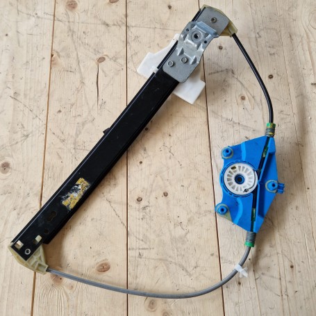 ALZACRISTALLO POSTERIORE DESTRO AUDI A4 DAL 2004 AL 2008