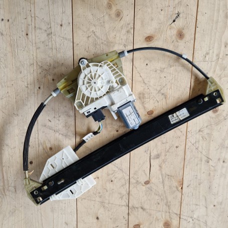 ALZACRISTALLO POSTERIORE DESTRO AUDI A6 4F ANNO 2008