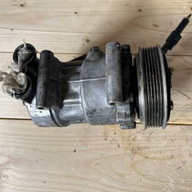 COMPRESSORE ARIA CONDIZIONATA A/C FORD FIESTA FUSION DAL2002 AL 2012