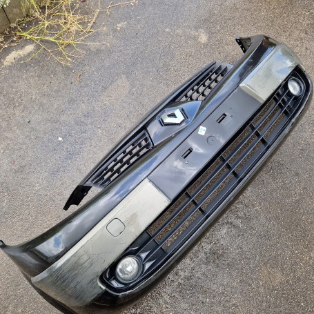 Paraurti Anteriore COMPLETO DI ANTINEBBIA Renault Scenic II dal 2003 al 2009