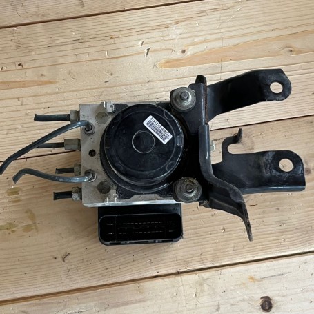 CENTRALINA ABS TOYOTA YARIS III DAL 2011 IN POI