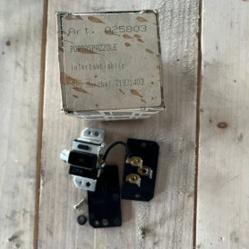 PORTASPAZZOLE ALTERNATORE SAAB 99 VOLVO 240