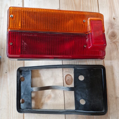 FANALE POSTERIORE DESTRO FIAT 125 SPECIAL