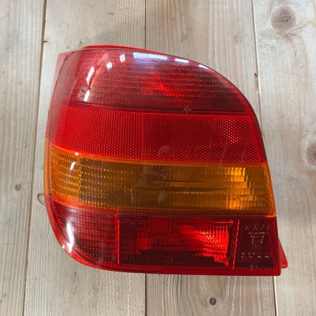 FARO FANALE POSTERIORE SINISTRO FORD FIESTA MKII DAL 1983 AL 1989 NUOVO