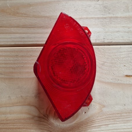 Plastica fanale post. dx corpo rosso-catadiottro Ford Consul Cortina