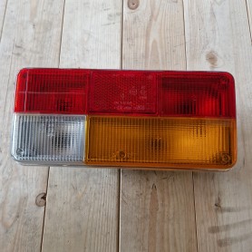 Fanale Posteriore Dx Alfaromeo Alfetta 2400 Epoca