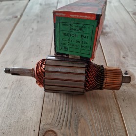INDOTTO DINAMO TRATTORE FIAT OM 615 DN52/A MARCA SJCE D286 NUOVO