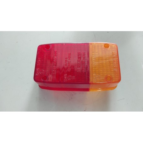 PLASTICA FANALE POSTERIORE DESTRO APE CAR P2 AF1T/AF3T 1978/85 601 501 239270 SCAFF.FARI PIAN.33