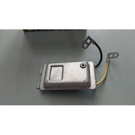 REGOLATORE DI TENSIONE LUCAS 12V 15TR-37624-37640-37661-UCB129- CASSA 196/A