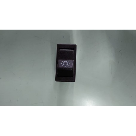 PULSANTE INTERRUTTORE LUCI FARI ESTERNI FIAT PANDA 30 45 FIAT 4467551 MARRONE CASSA 196/A