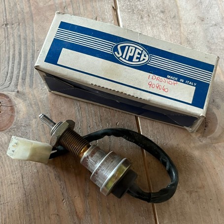 INTERRUTTORE LUCE STOP SIPEA FIAT IVECO 691N
