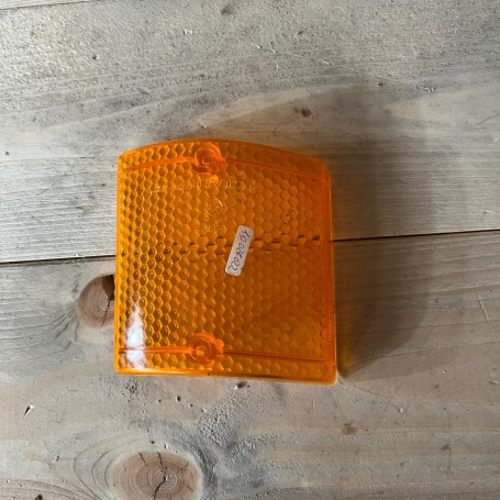 PLASTICA FRECCIA ANTERIORE SINISTRA FIAT 128