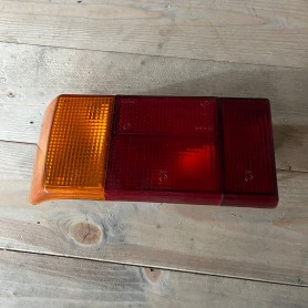 PLASTICA FANALE POSTERIORE SINISTRA GOLF MK1 PRIMA SERIE