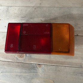 PLASTICA FANALE POSTERIORE DESTRO GOLF MK1 PRIMA SERIE