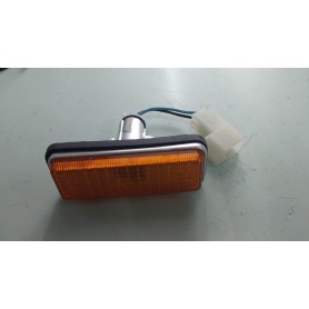 LUCCIOLA FRECCIA LATERALE LANCIA DEDRA - THEMA - DELTA 95 - OLSA 02.558.03 CASSA 189/A