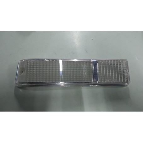 PLASTICA FANALE ANTERIORE ALFA ROMEO GT JUNIOR BIANCA ORIGINALE CARELLO 11.481.716 CASSA 146/A