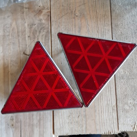 TRIANGOLO CATARIFRANGENTE PER RIMORCHIO E TRATTORI 3 VITI CATALUX TRM