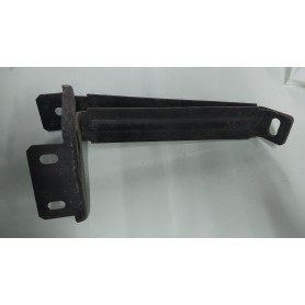 STAFFA PARAURTI POSTERIORE DESTRA AUTOBIANCHI A112 TERZA SERIE DAL 1977 CASSA 229/A