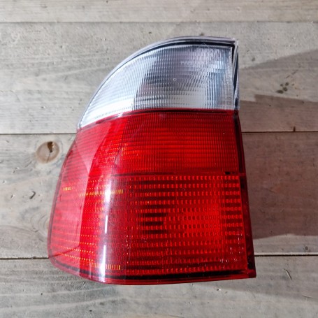 (A) FANALE FARO POSTERIORE SINISTRO BMW SERIE 5 E39 NUOVO