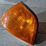 (A)Freccia fanalino ant SX lato passeggero BMW Serie 3 E36