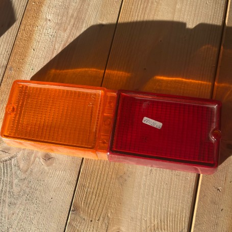 (A) PLASTICA FANALE POSTERIORE SX FIAT 128 1°SERIE NUOVO