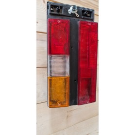 (A) FANALE POSTERIORE DESTRO FIAT 131 MIRAFIORI NUOVO