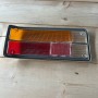 (A) PLASTICA Fanale posteriore destro Opel Ascona 1à serie 1970-1975 NUOVO