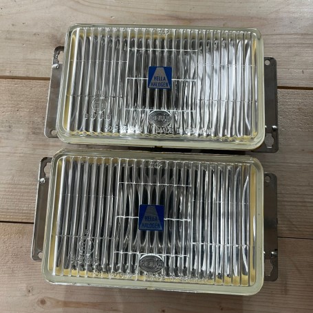 (A)COPPIA FENDINEBBIA QUADRATI HELLA Ford Sierra NUOVI