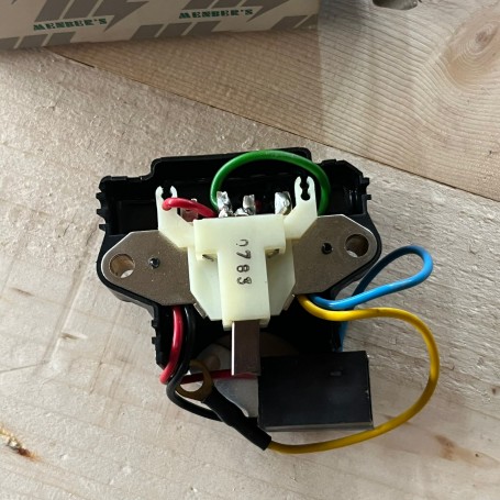 (A) REGOLATORE ELETTRONICO 12V PARIS RHONE YL130,YL140,YL141,YL142