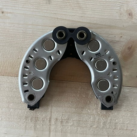 (A) RADDRIZZATORE ALTERNATORE HUCO 139667 5744.61 2181241