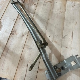 (A) PIASTRA TERGICRISTALLO COMPLETA PER FIAT 124 SPORT COUPE' (BC)