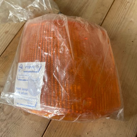 (A)PLASTICA FANALE FRECCIA ANTERIORE DESTRO ALFA ROMEO ARNA