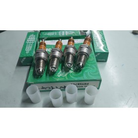 KIT 4 CANDELE LUCAS A TRE PUNTE CODICE BOSCH WR7DTC - NGK BPR6ET - CASSA 80/A